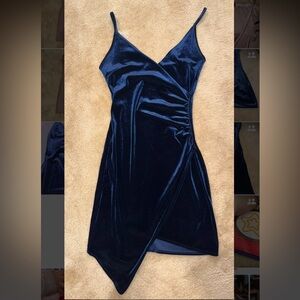 Forever 21 Velvet Blue Ruched Sweetheart Dress